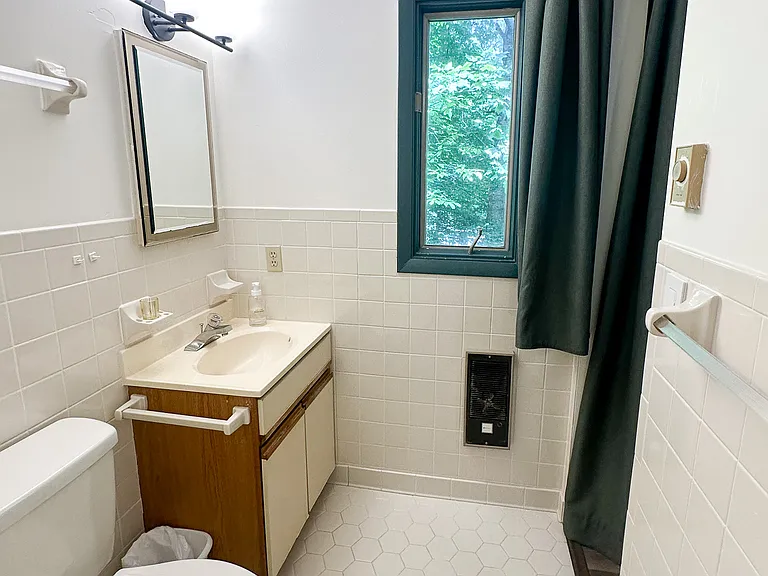 12 Evergreen Hill Dr — Photo 28