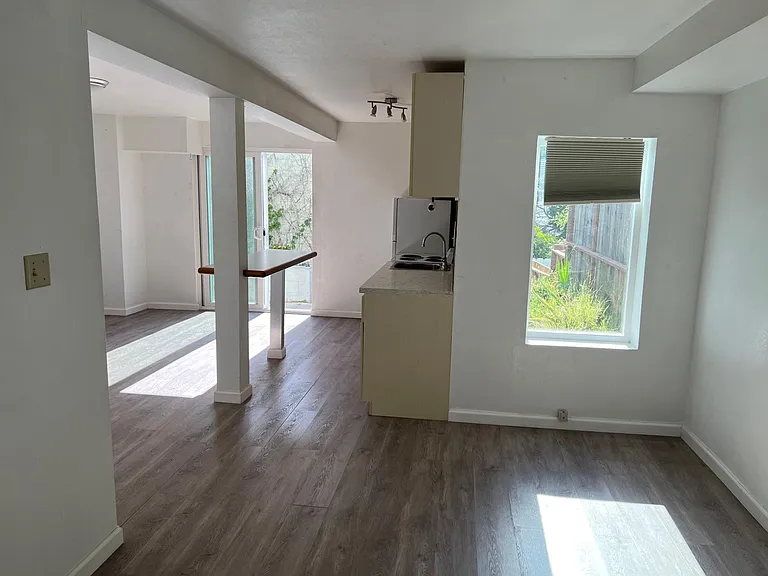 608 28th Ave — Photo 12