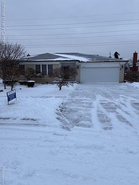 1st image of 32138 Bradner Dr
