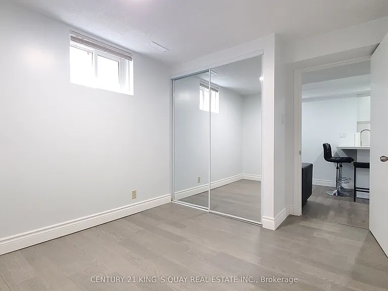 77 White Heather Blvd #BASEMENT — Photo 13
