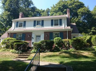 87 South St, Brookline, MA 02467