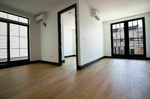 1st image of 80 Jefferson St #3B
