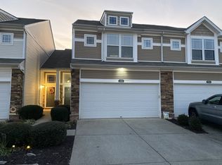 1060 Somerset Springs Dr, Spring Hill, TN 37174