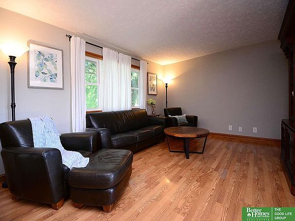 5th image of 3803 N 212th St