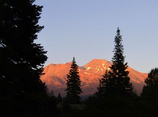 3400 Summit Dr, Mount Shasta, CA 96067