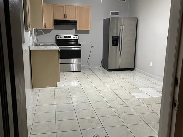 150 SE 7th Ave, Hialeah, FL 33010