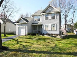 1403 Woodlane Dr, West Deptford, NJ 08093