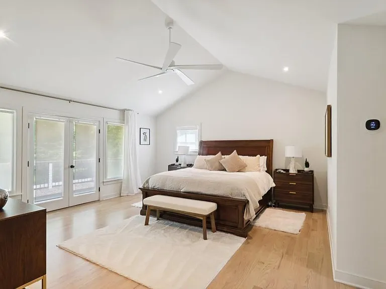 1007 Somerset Dr NW — Photo 14
