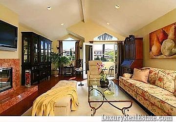 3rd image of 7748 Eads Ave