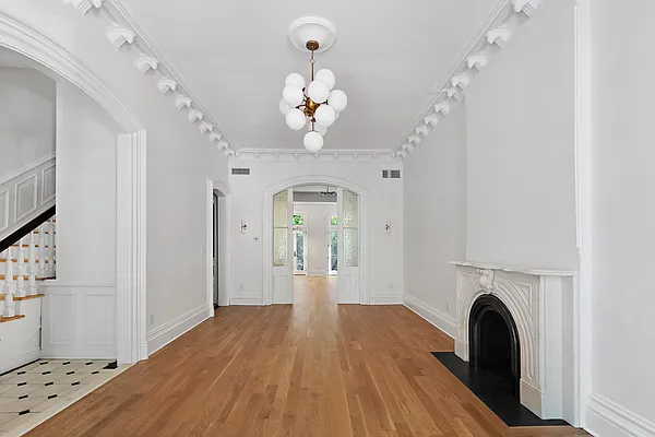 Sold by Douglas Elliman | media 4