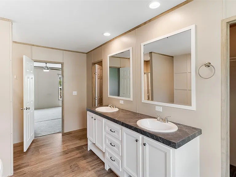 1310 Industrial Blvd — Photo 13