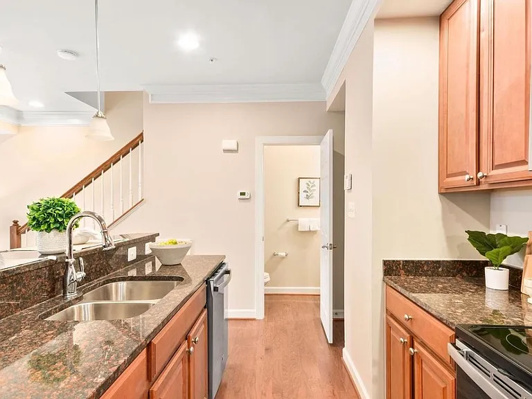 3620 Holborn Pl — Photo 6