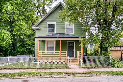 1609 E 36th St Photo 1