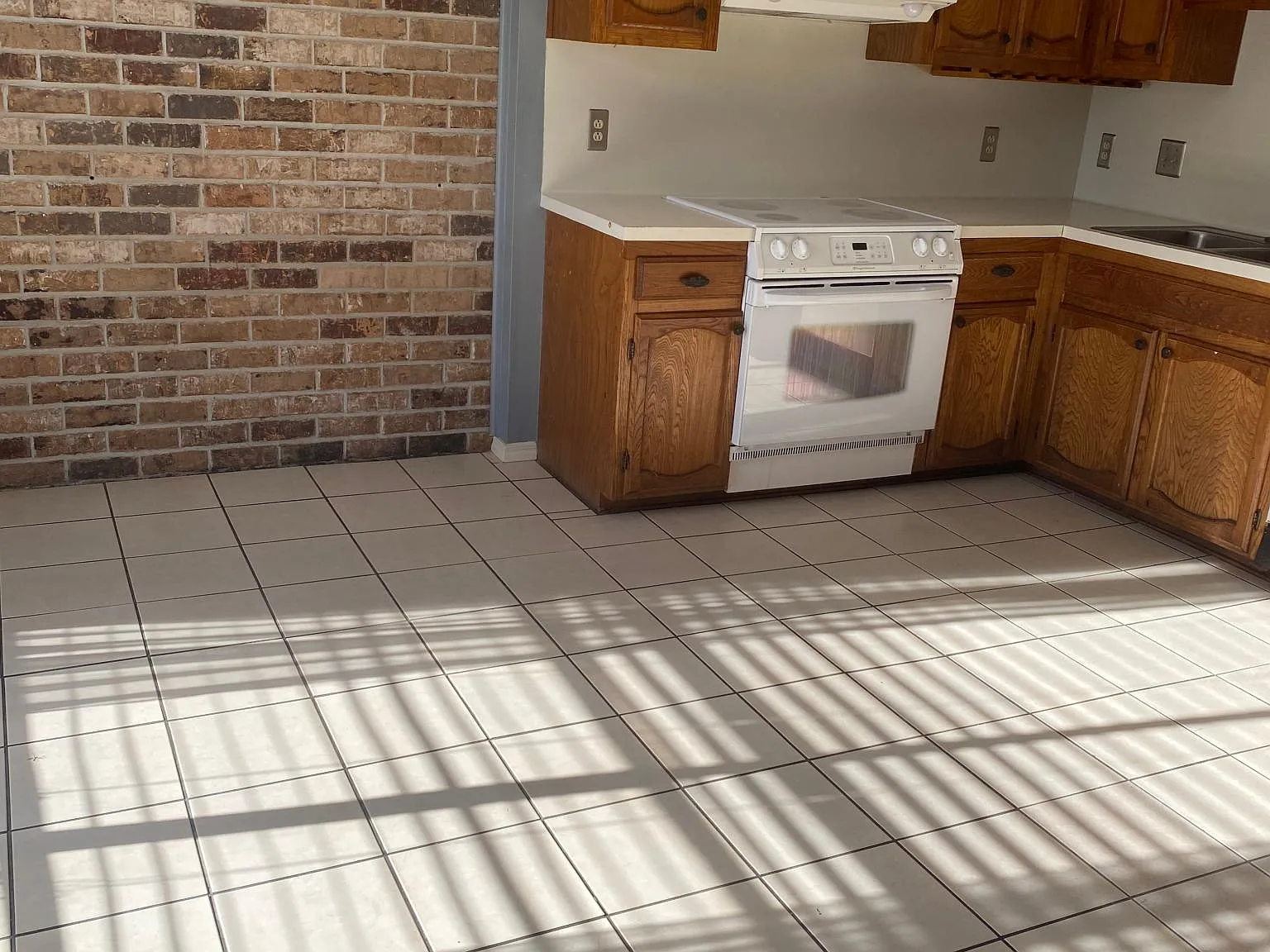 8827 Pecan Tree Dr — Photo 3