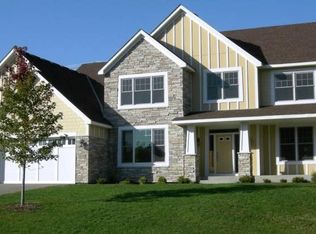 16132 Serenity Ln, Eden Prairie, MN 55347