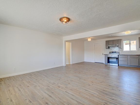 4th image of 1401 Elfego Baca Dr SW