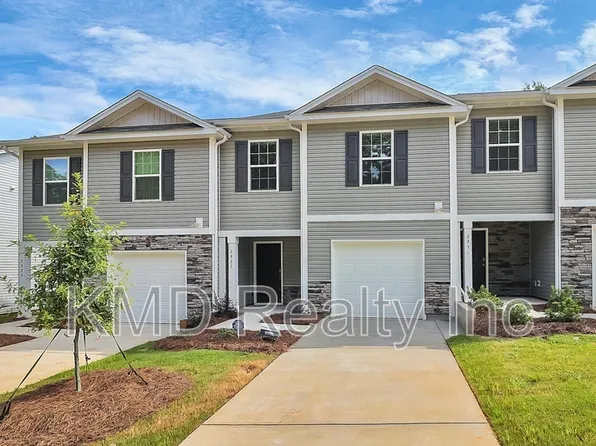 2927 Penninger Cir, Charlotte, NC 28262