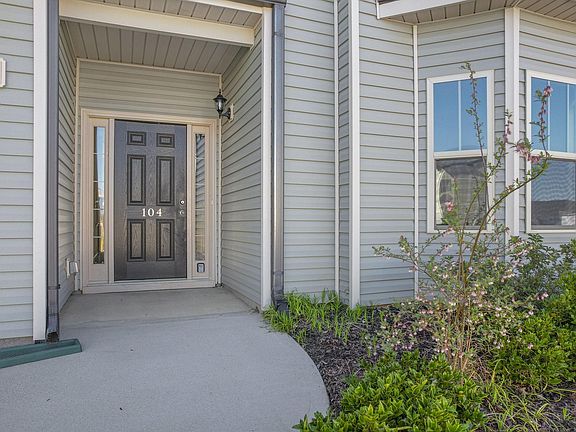5th image of 104 Calavera Dr