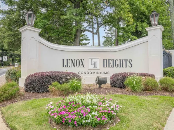 1118 Pine Heights Dr NE #213, Atlanta, GA 30324