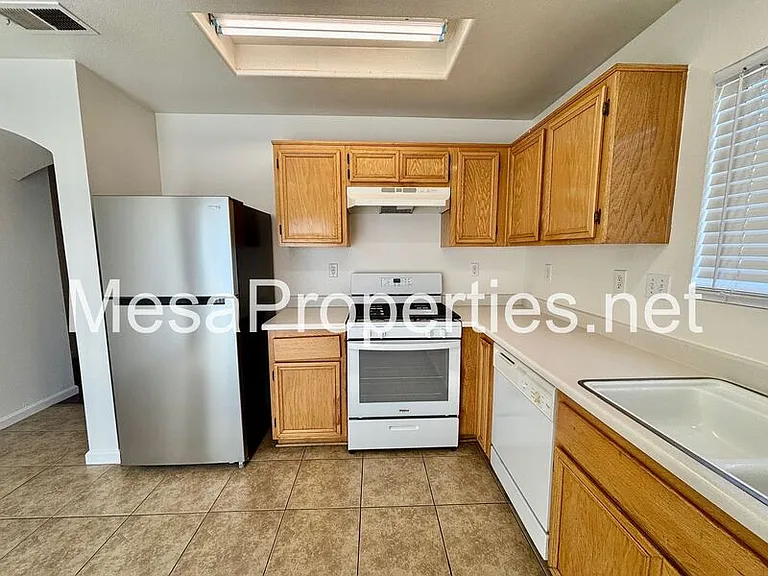 13539 Merry Oaks St — Photo 7
