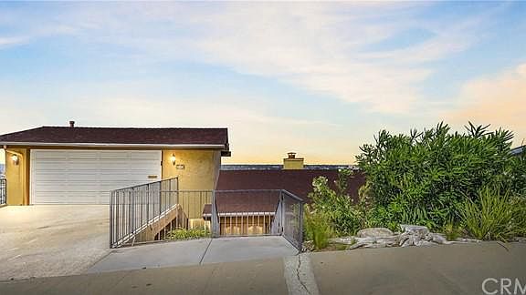 5th image of 4241 Mesa St