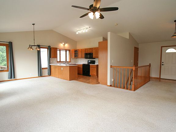 4th image of 4549 N Katherine Dr