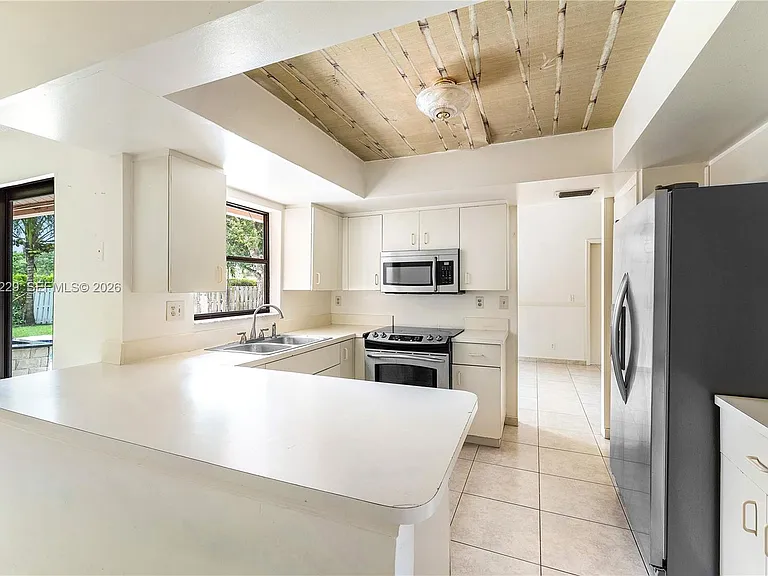 1586 Old Cypress Trl — Photo 17