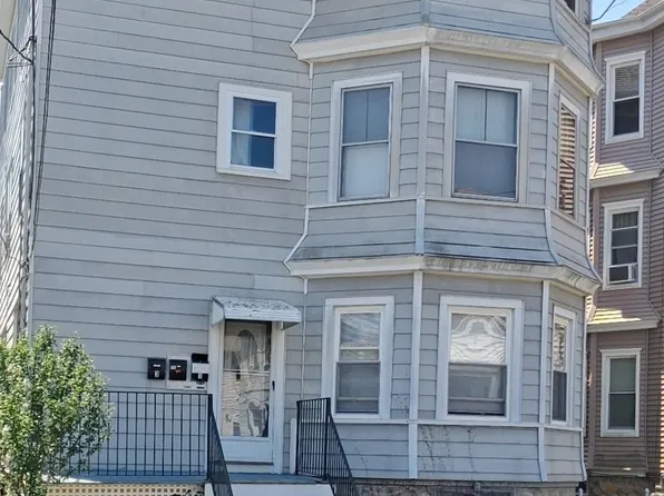 166 Clifford St, New Bedford, MA 02745