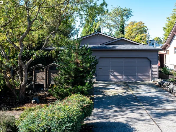 1537 SE 43rd Ave, Portland, OR 97215