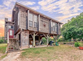 333 Pecan Br, Florence, TX 76527