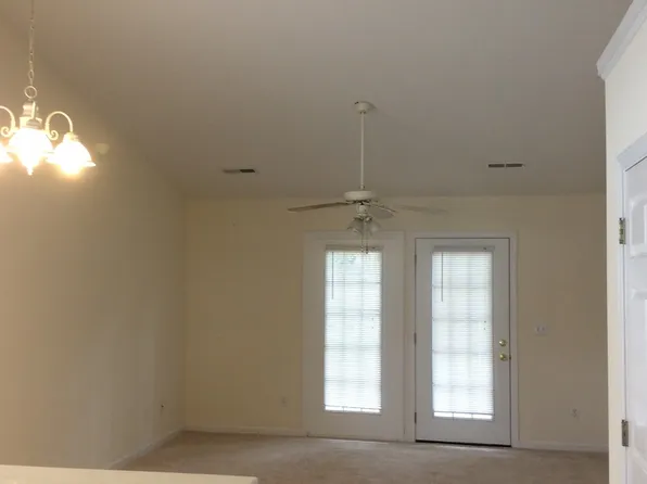 408 Saint Rosea Rd, Wilmington, NC 28405