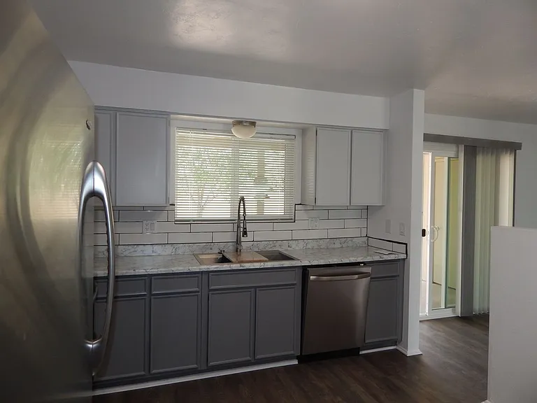 993 N Caribe Ave — Photo 12
