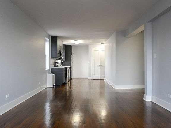 4th image of 2400 Webb Ave APT 4B