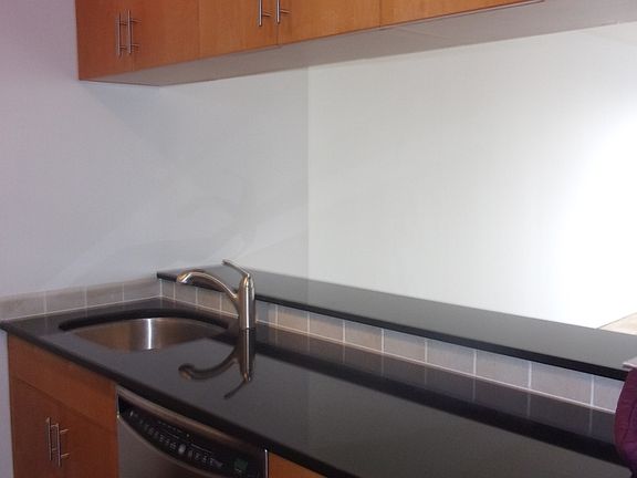 4th image of 200 E 72nd St APT 29M