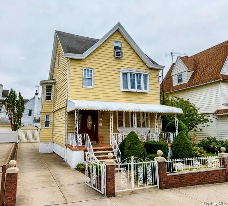 2nd image of 39 Bay 22nd Street