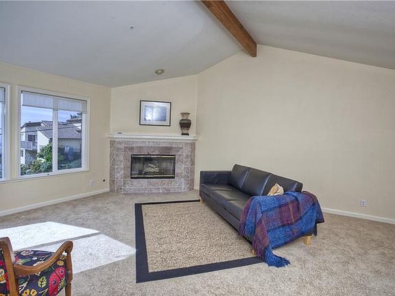5th image of 620 El Granada Blvd