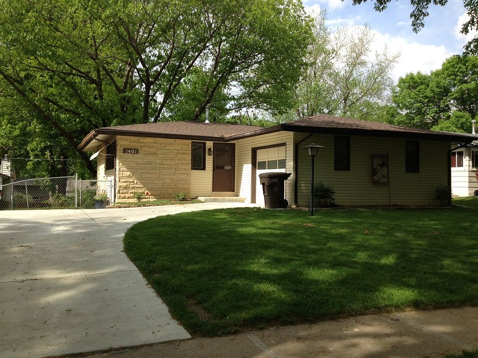 1st image of 1401 W Avon Ln