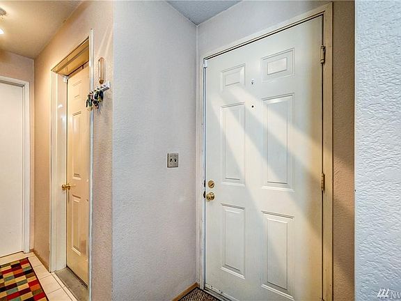 4th image of 2100 S 336th St APT L1
