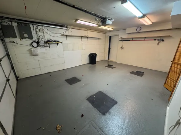 4414 Liberty Avenue image 15 of 17