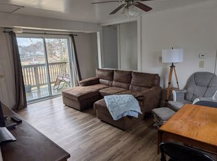 45 Bow St #3, Freeport, ME 04032