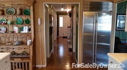 2nd image of 93 Rose Ln