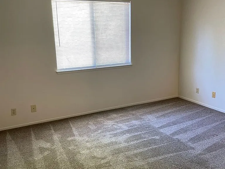 1057 Diablo Ave — Photo 6