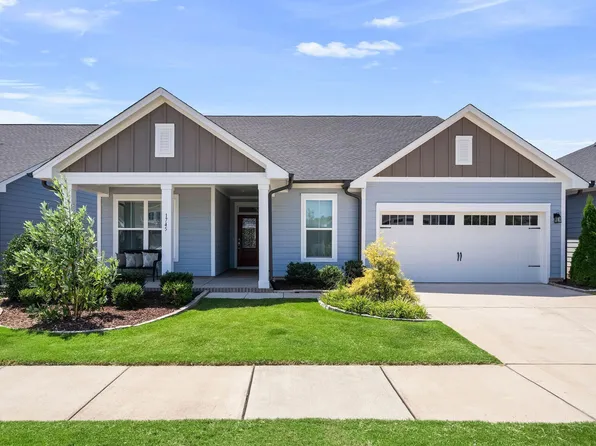1745 Raven Falls Dr, Wendell, NC 27591