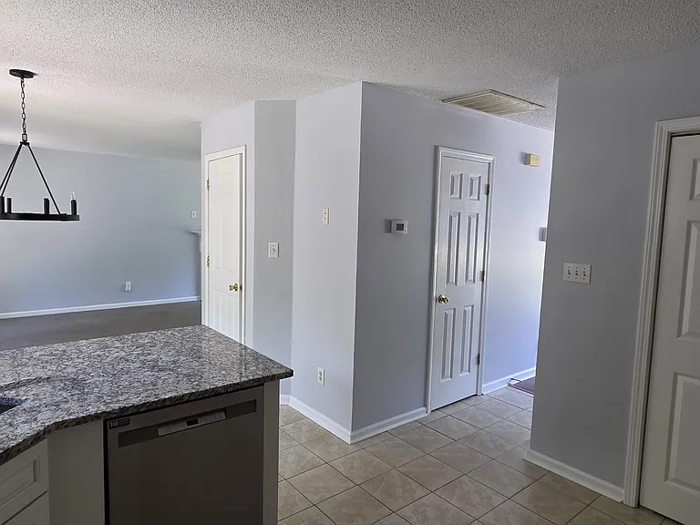 3508 Selway Dr — Photo 9