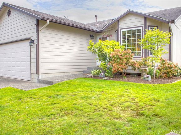2nd image of 6404 73rd Ave NE