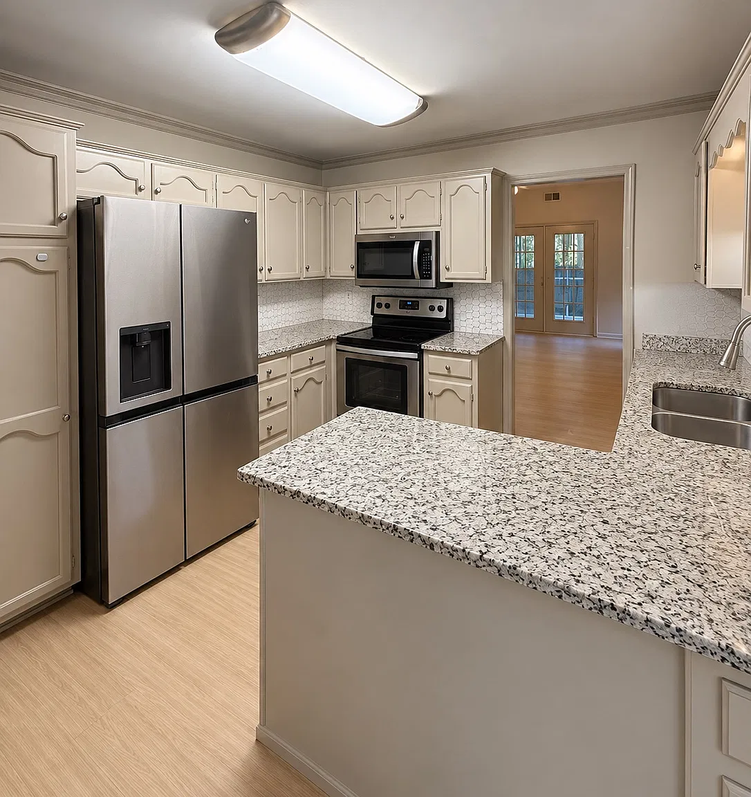 3 bed, 1472 sqft, $2,195 — Photo 3