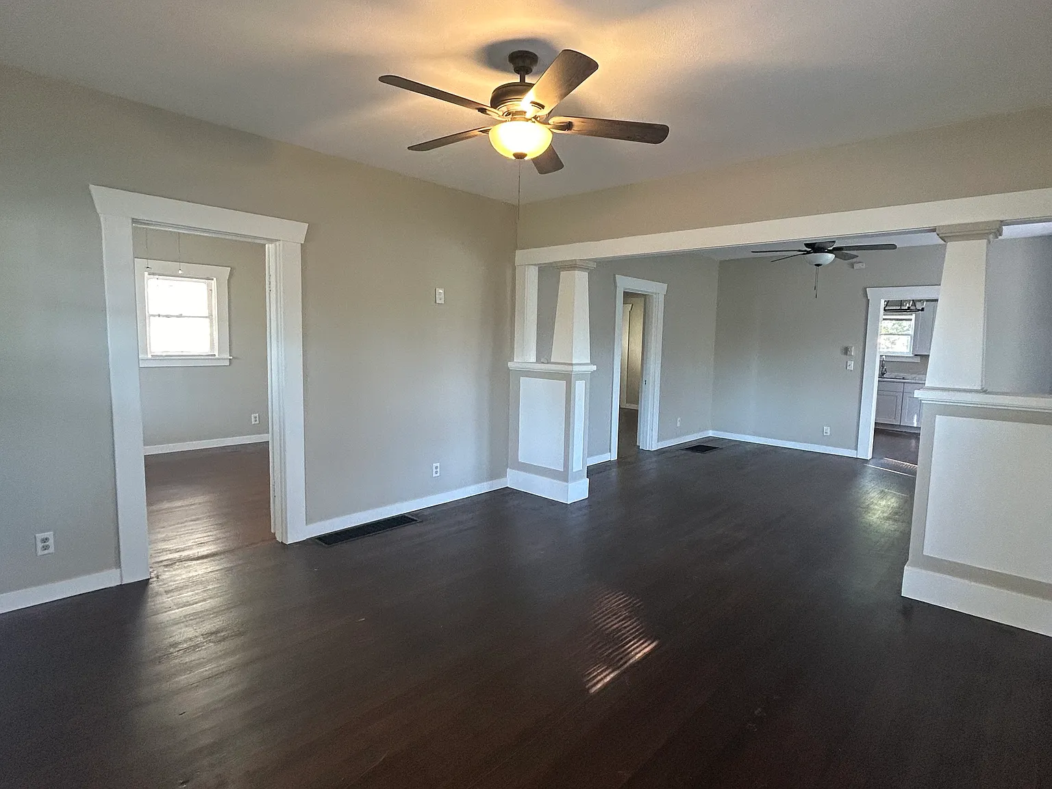 2 bed, 1008 sqft, $1,750 — Photo 3