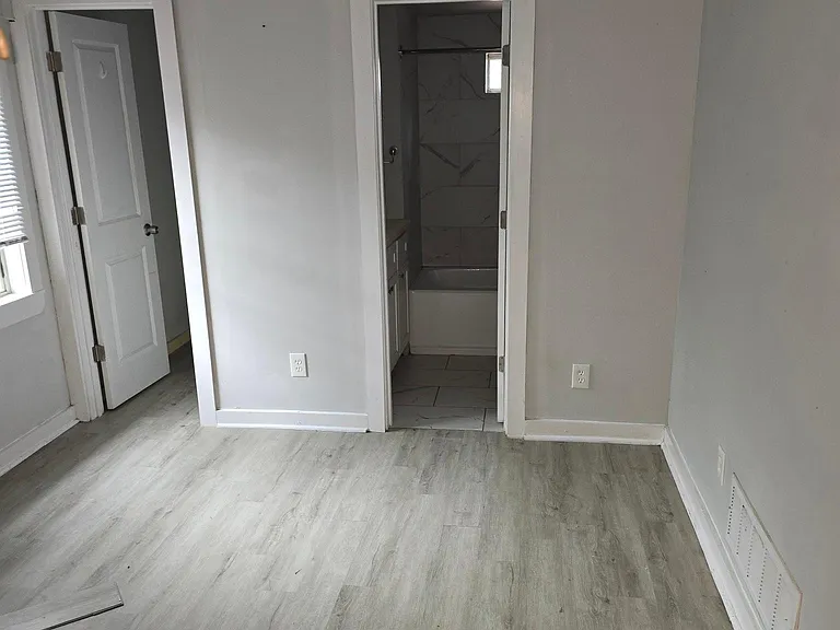 2391 Beverly Ln SW — Photo 9