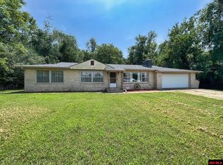 1160 E 9th St, Mountain Home, AR 72653