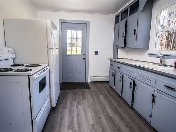 4th image of 20 Wilsey Cir